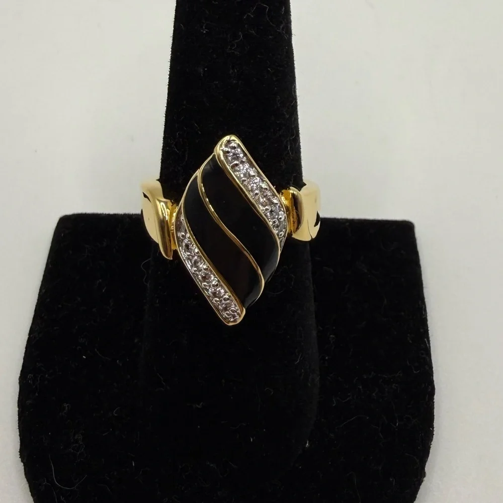 Thailand Gold Tone Black Enamel Crystal Wave Ring Size 7.75